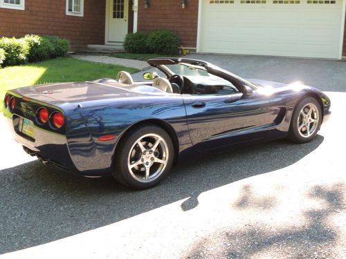 2001 chevrolet corvette convertible 5.7l, z-51, new michelins, loaded, mint!