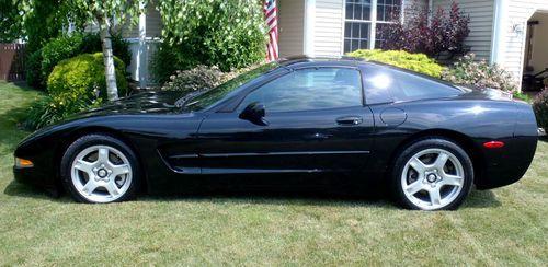 1998 c5 corvette coupe base2d