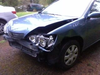 Starts &amp; drives - accident car with clean title and no mechanical problems
