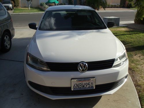 2011 jetta, clean title, automatic never been in accident 2.0 sohc power windows