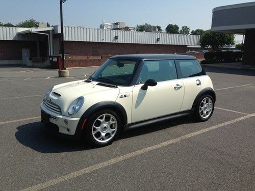 2006 mini cooper s panoramic roof excellent-sharp buy now $2400