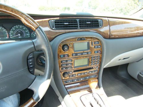 2003 jaguar s-type base sedan 4-door 3.0l