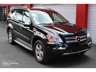 Premium package 1, navigation, backup camera, heated seats, towing hitch