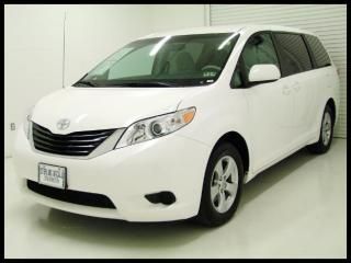 12 toyota sienna le 4cyl 3rd row alloys traction power pk 1 owner priced to sell