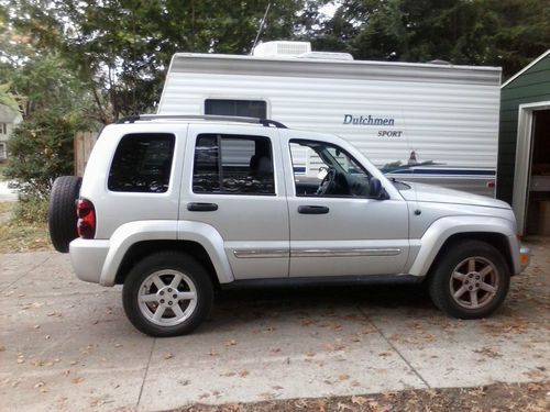 2005 jeep liberty limited 3.7l 4-door  4wd - silver