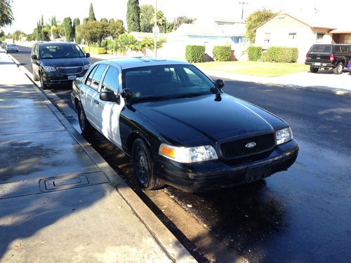 2005 crown victoria police interceptor, p71 police car with low miles