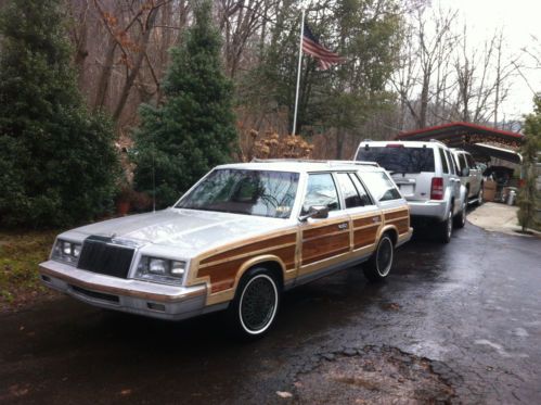 1984 chrysler town and country