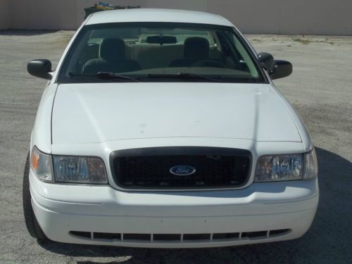 2007 ford crown victoria police interceptor low reserve runs great !
