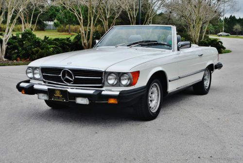 Absolutley mint 1983 mercedes benz sl 380 convertible low miles mantained books