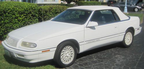 Convertible classic 1994 chrysler lebaron gtc white on white 55,000 miles