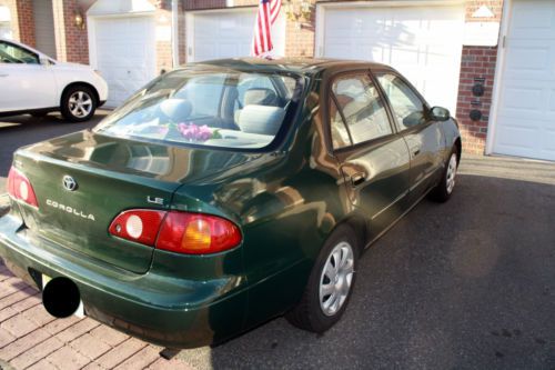 2001 toyota corolla le sedan 4-door 1.8l dark green **low mileage** 79k