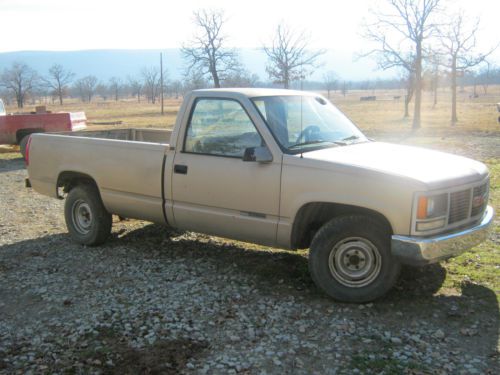 1988 gmc chevrolet ford dodge pickup, v6, auto. -----no reserve
