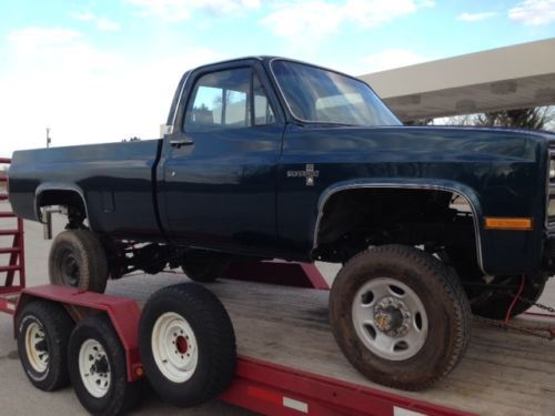 1983 chevy 3/4 ton c20 k20 4x4 gmc pulling truck rust free no reserve!!!!