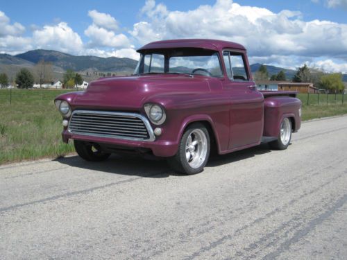 1957 chevrolet custom cab pick up truck 1955 1956  454 hot rod big back window!