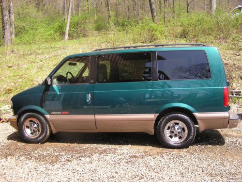 2001 chevrolet astro ls standard passenger van 3-door 4.3l