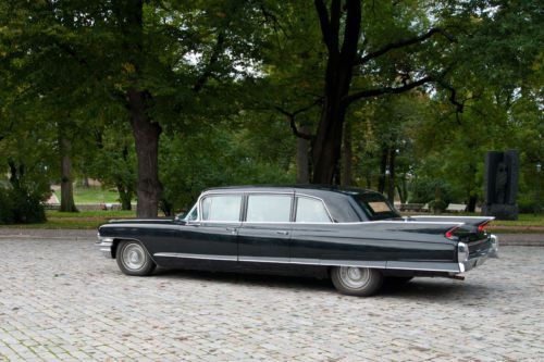Cadillac 4d fleetwood 75 limousine 1962