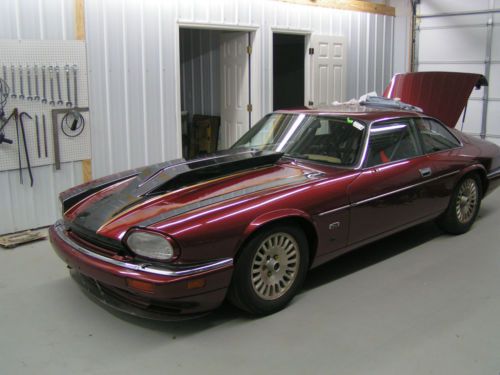 1995 jaguar xjs coupe  &#034;x&#034; race car