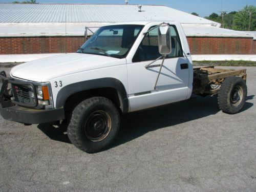 Gmc 2500hd 6.5 diesel regular cab 4x4 auto low miles 102k government owned!!!!!
