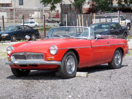 1969 mgb midget runs and drives, very nice project car, we ship world wide