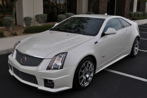 2012 cadillac cts v coupe 2-door 6.2l pearl white very clean no reserve