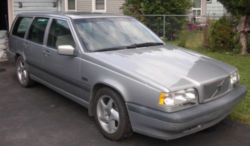 1996 volvo 850 turbo wagon 4-door 2.3l