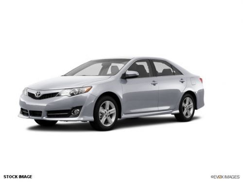 2014 toyota camry se