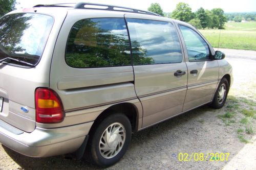 1996 ford minivan
