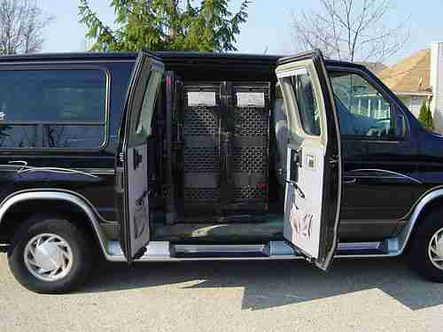 Used Trucks For Sale In Wisconsin >> Sell used 2002 Ford E-150 Econoline Wheelchair Van ... Used Trucks For Sale In Wisconsin >> Sell used 2002 Ford E-150 Econoline Wheelchair Van ...