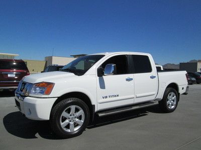 2012 4x4 4wd white v8 leather automatic miles:17k crew cab pickup truck