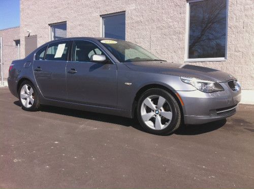 2008 bmw 528xi, two owners, well maintained, very clean