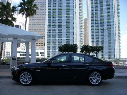 2011 bmw 550i sport package fully loaded