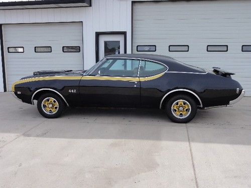 1969 olds 442 - upgraded to a 455 c.i. (just rebuilt)