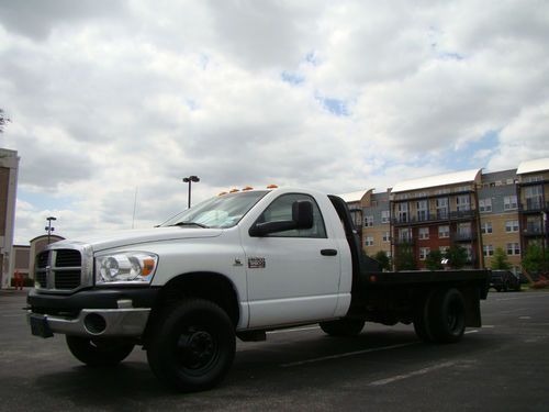 2007 dodge ram 3500 diesel, dually, flatbed work truck. excellent condition!