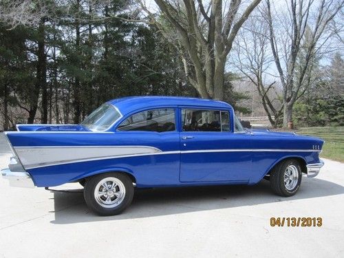 1957 chevy belair, blue, 2 door