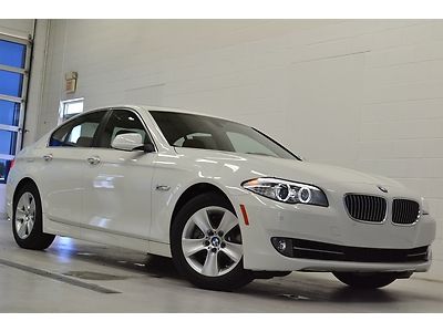 Great lease/buy! 13 bmw 528xi premium cold weather navigation pdc moonroof new