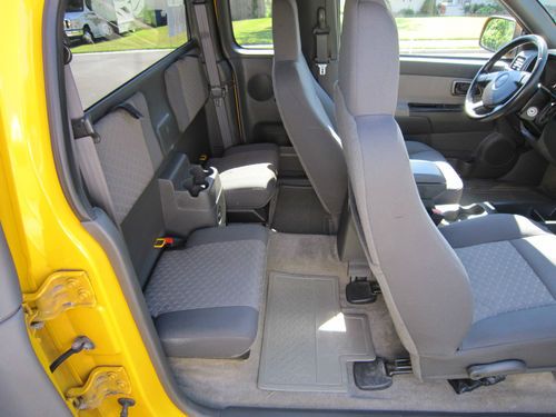 Sell used 2005 GMC Canyon SLE Extended Cab, 4 Door ...
