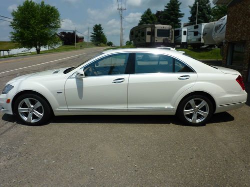 2012 mercedes-benz s550 4matic sedan 4-door 4.6l