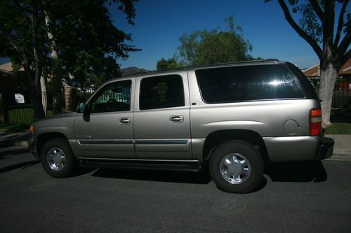 Sell used 2003 Yukon XL SLT 4X4 Tow Package One Owner 3rd ... Sell used 2003 Yukon XL SLT 4X4 Tow Package One Owner 3rd ...