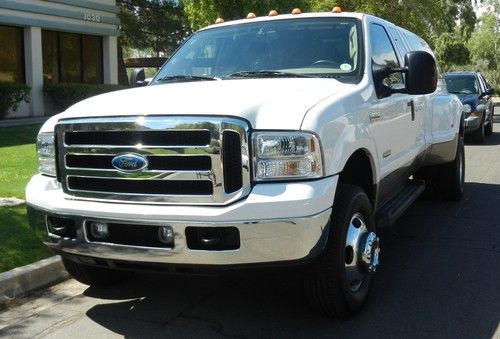 2006 f-350 lariat, diesel, 4x4, 6 speed, dually, low miles