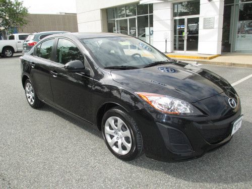 2010 mazda 3  manual trans power windows  clean carfax one owner just like new
.