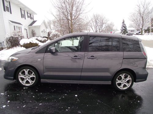 2008 mazda 5 touring ,1 owner,clean,runs like new,serviced,no reserve.
