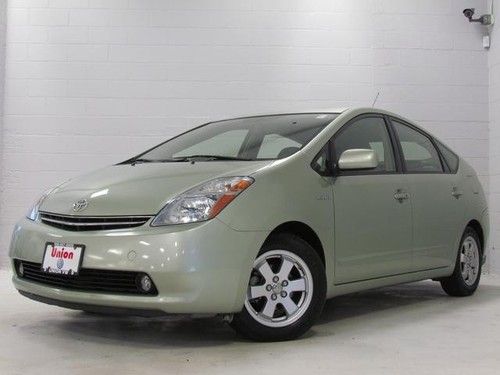 Financing available one owner carfax hybrid gas electric