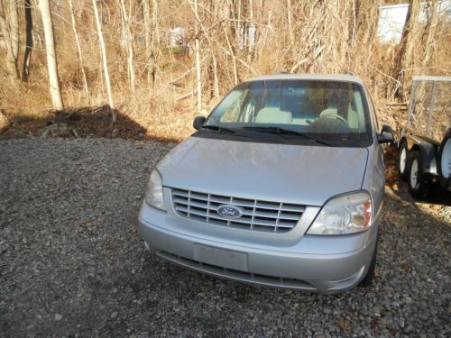 2007 ford freestar for parts or repair missing parts  clean title