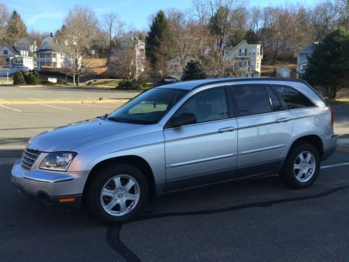 2005 chrysler pacifica * awd * only 62k !!!!!* 3rd row seat * no reserve