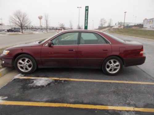 2001 lexus es300 base sedan 4-door 3.0l