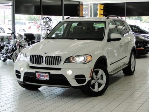 50i xdrive! navi! 3rd row! pano! boards! 1 owner carfax certified!