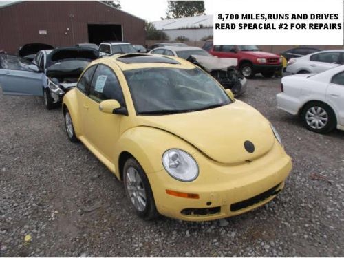 2010 volkswagen beetle new body 8,000 miles yellow automatic style we ship used