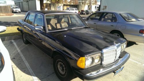 1984 mercedes benz 300d, sedan, w123, auto, ac, turbo-diesel, partial restored