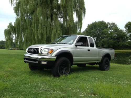 2003 toyota tacoma dlx extended cab pickup 2-door 2.7l