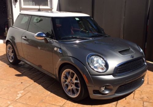 2009 mini cooper s: navi/ leather/ panoramic roof/ xenons/ automatic/ steptronic
